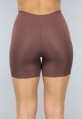 Corrigerende Naadloze Biker Short in Donkerbruin