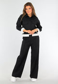 Two Piece Set Zwart met Tailleband en Jasje met Knoopsluiting