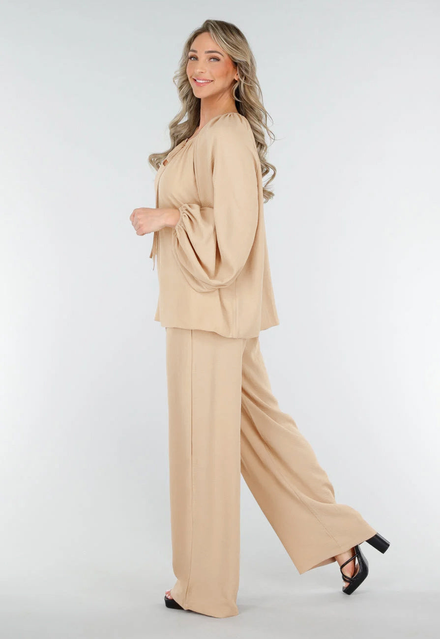 Beige Lange Mouwen Blouse met V-hals en Koordjes