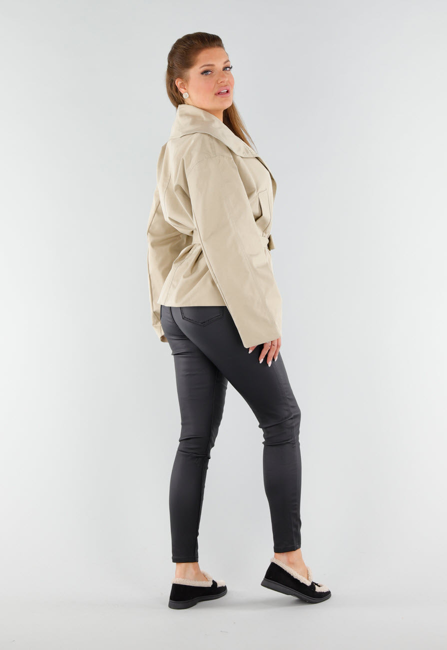 Zwarte Teddy Loafers en Goudkleurig Detail