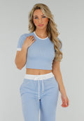 Lichtblauwe Two Piece Set met Lange Broek en Korte Top met Colorblockingdetails