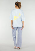 Lichtblauw Oversized T-Shirt met Korte Mouwen en Backprint