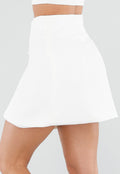 Witte Mini Rok met Overslag en Goudkleurige Knopen