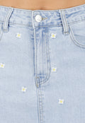 Lichtblauwe Denim Mini Rok met Geborduurde Bloemetjes