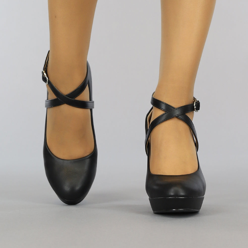 Zwarte Lederlook Pumps met Enkelbandje