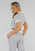 Grijze Two Piece Set met Lange Broek en Korte Top met Colorblockingdetails