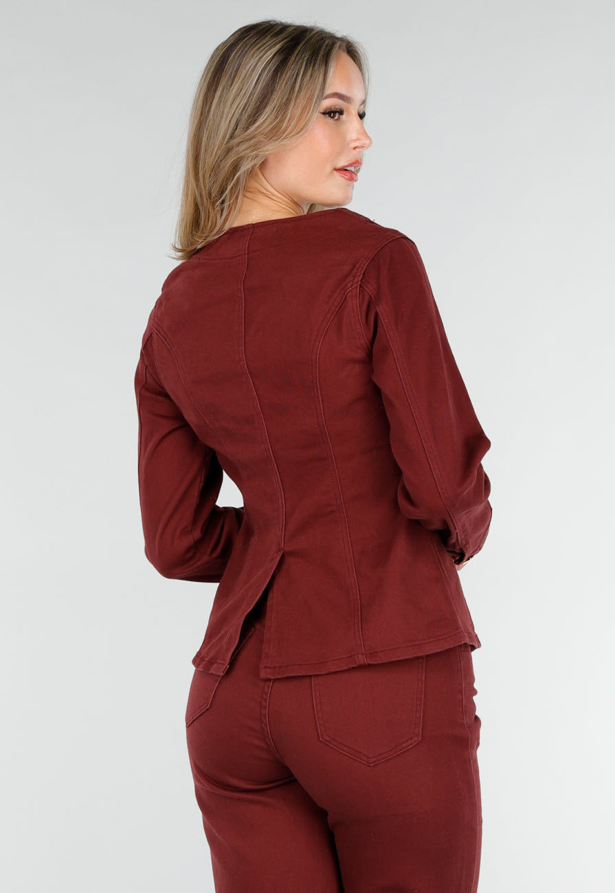 Bordeauxrode Denim Blazer met Peplum en Goudkleurige Knopen