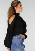 Zwarte Cold Shoulder Crop Top met Col en Lange Ballonmouwen