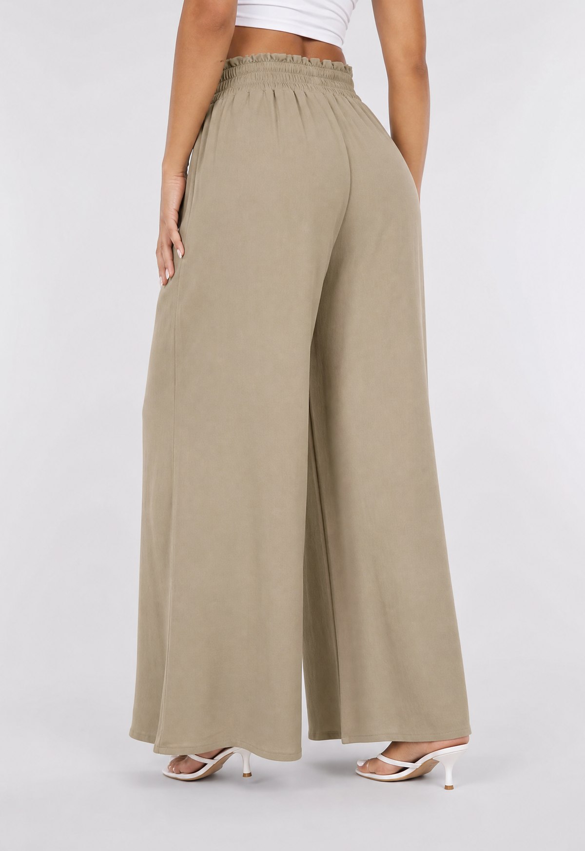 Taupe Wide Leg Broek met Smock Taille en Strikkoord