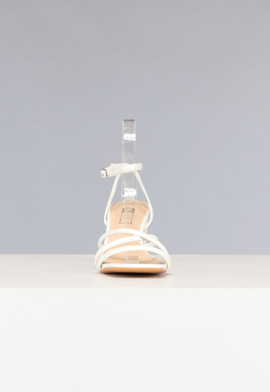 Lage Strappy Sandaletten in Wit