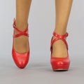 Rode Lederlook Pumps met Enkelbandje