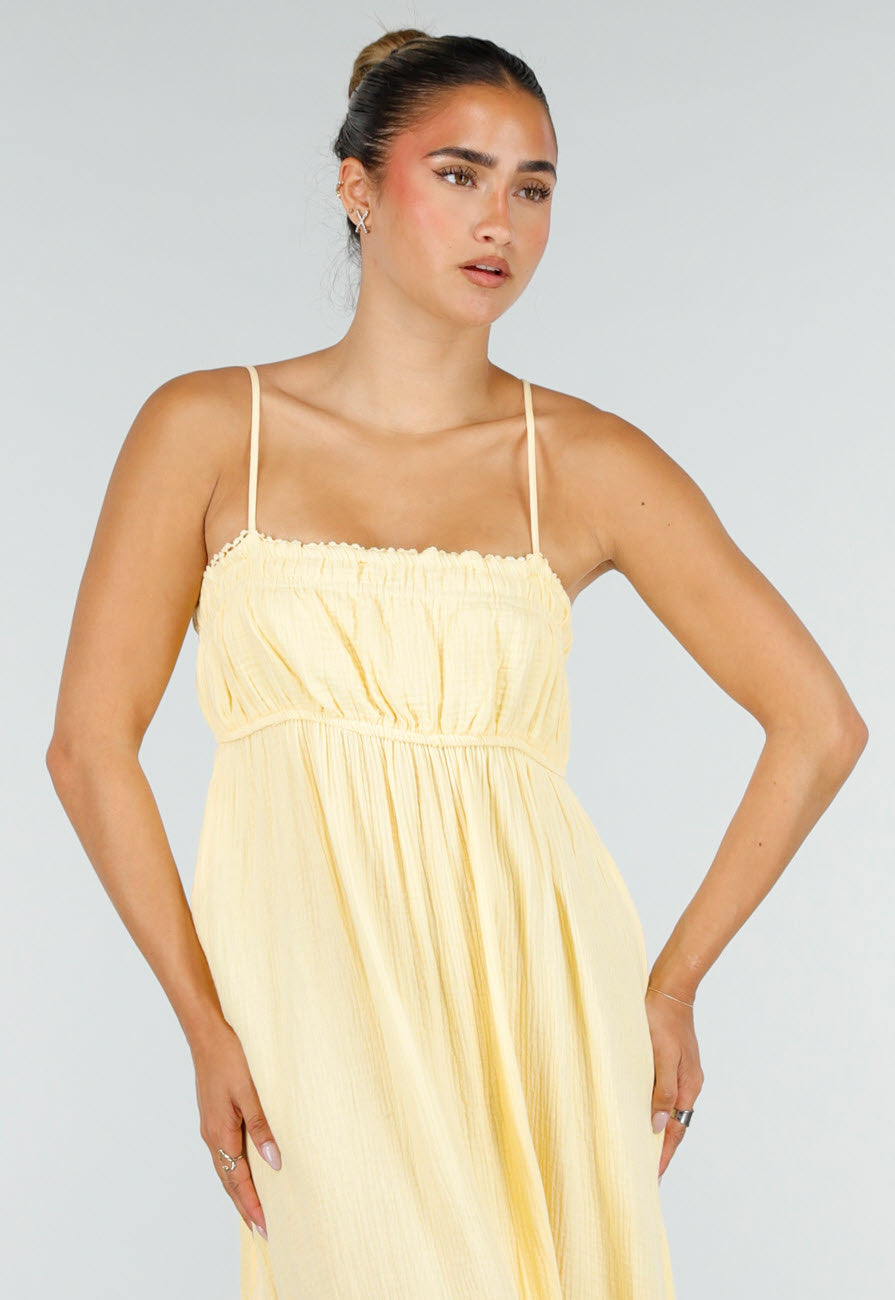 Gele Mousseline Maxi Jurk met Spaghettibandjes en Smokdetail