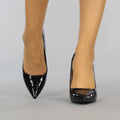 Zwarte Lak Pumps met Spitse Neus