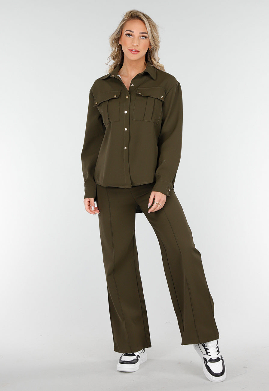 Khaki Set met Blouse en Straight Leg Broek met Gouden Knopen