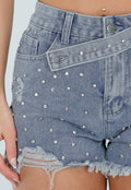 Lichtblauwe Denim Short met Strass Steentjes en Rafelzoom