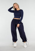 Donkerblauwe Crop Top met Pads en Open Rug