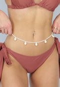 Bellychain met Witte Kraaltjes en Kauri Schelpjes