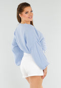 Lichtblauwe Blouse met Hartzakken en Broderie in Linnenlook