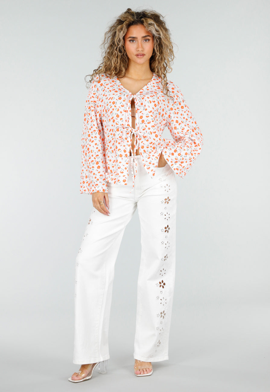 Witte StraightLeg Jeans met Broderie Anglaise en High Waist Pasvorm