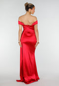 Rode Stretch Satijnen Off Shoulder Maxi Jurk met Split