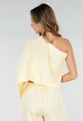 Pastel Gele One Shoulder Top met Wijde Mouwen