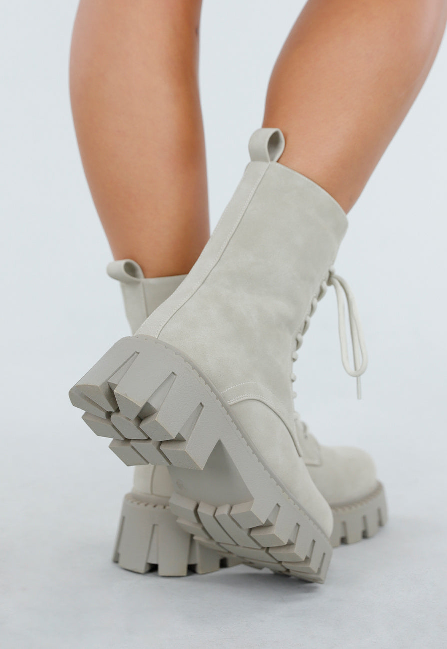 Beige Veterlaarzen met Grove Zool en Ritssluiting