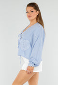 Lichtblauwe Blouse met Hartzakken en Broderie in Linnenlook
