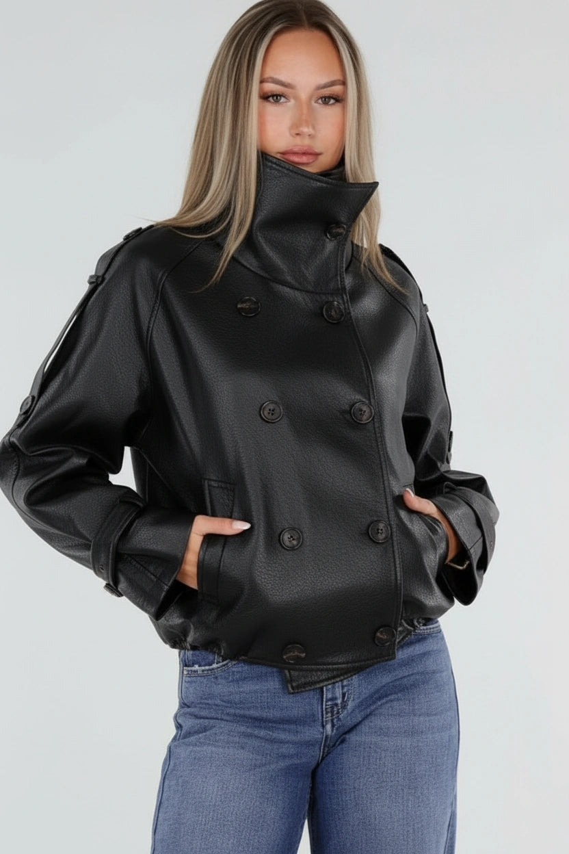 Zwarte Lederlook Jas met Hoge Kraag en Dubbele Knoopsluiting