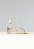 Metallic Gouden Strap Hakken met Lage Hak