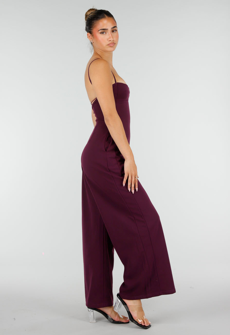 Bordeaux Jumpsuit met Smalle Bandjes en Wijde Pijpen