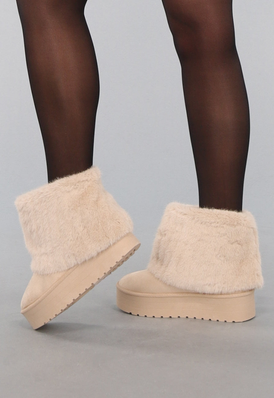 Beige Zachte Overslag Laarsjes