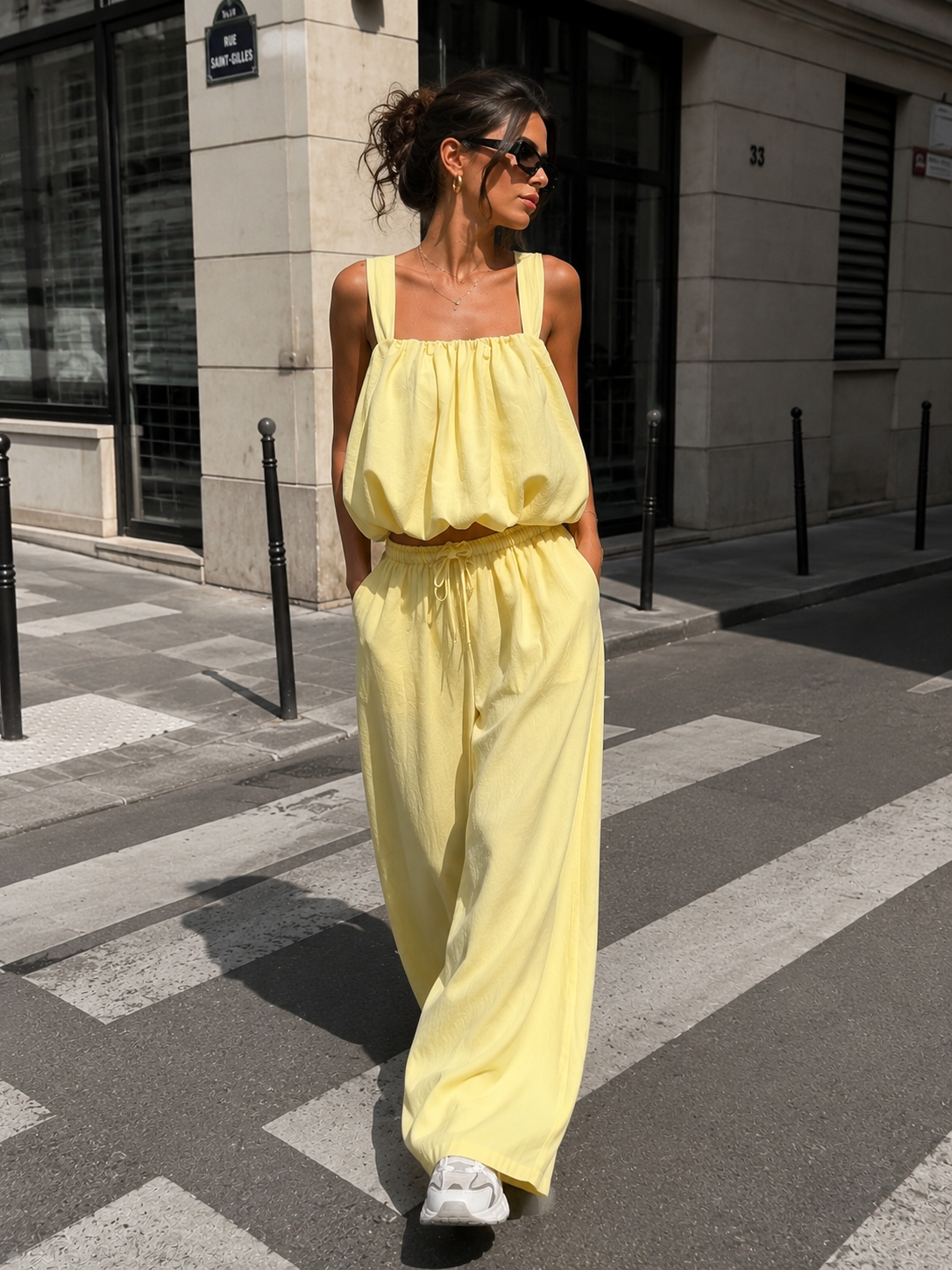 Lichtgele Stretch Two Piece Set met Mouwloze Top en Wide Leg Broek