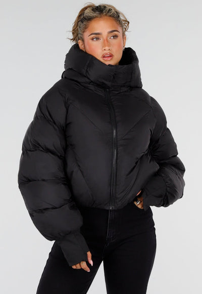 Zwarte Korte Gewatteerde Puffer Winterjas met Capuchon