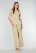 Beige Top met Pofmouwen en Knopen