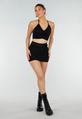 Zwarte Stretch Crop Top met Halterbandjes en Push Up Pads