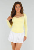 Pastel Gele Top met Lange Mouwen en Sweetheart Halslijn