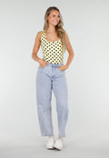 Butter Yellow Stretch Body met Zwarte Polkadots en Vierkante Hals