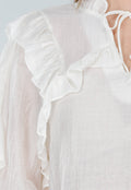 Beige Ruffle Blouse met Lange Mouwen en Striksluiting