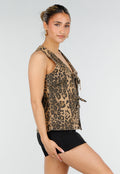 Bruine Denim Leopard Print Top met Striksluiting en Mouwloos Model