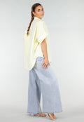 Lichtgele Gestreepte Oversized Blouse met Kraag en Korte Mouwen