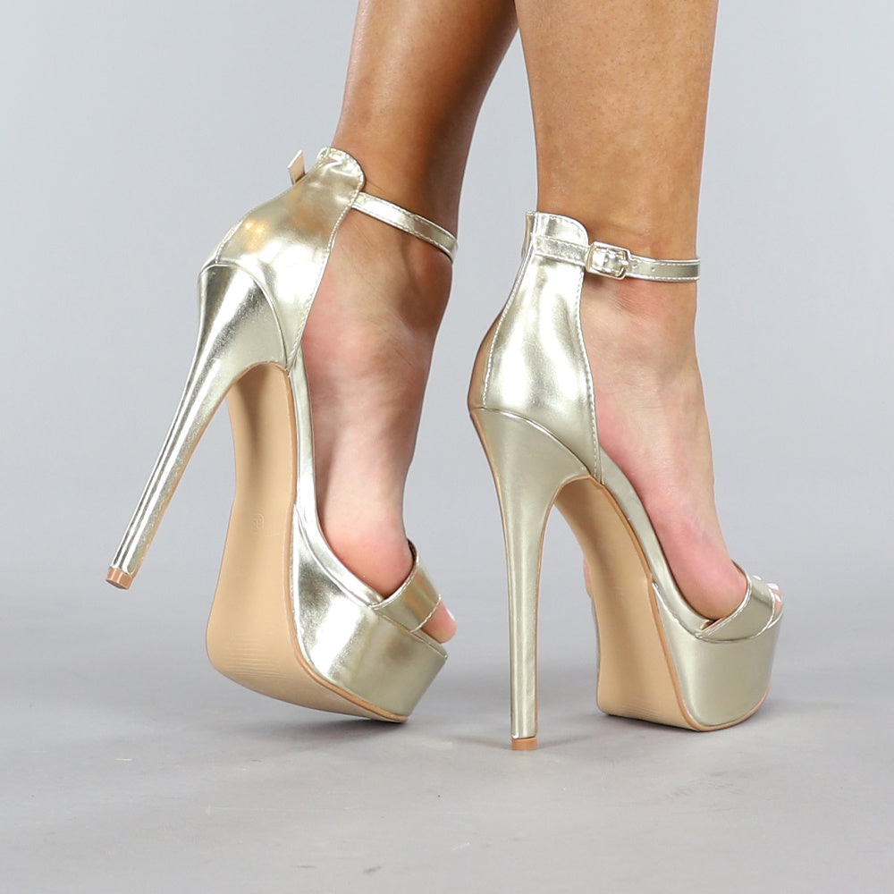 Gouden Sandaletten met Plateau en Hoge Stiletto Hak