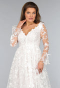 Lange Witte Bridal Jurk met Bloemen
