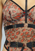 Mesh Luipaard Body met Beugels en Kinky Straps