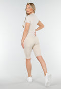 Beige Sportset met Korte Mouwen Jasje, High-Waist Short en Corrigerende Band