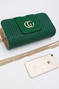 Groene Clutch met Goudkleurige Ketting en Gevlochten Textuur