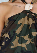 Camouflage Halter Top met Ringdetail en Open Rug