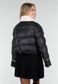 Zwarte Pufferjas met Witte Sherpa Fleece Kraag