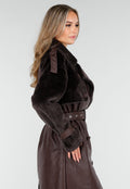 Bruine Lange Jas met Faux Fur en Ceintuur
