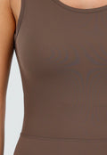 Bruine Yoga Jumpsuit Met Flared Pijpen en Lage Rug