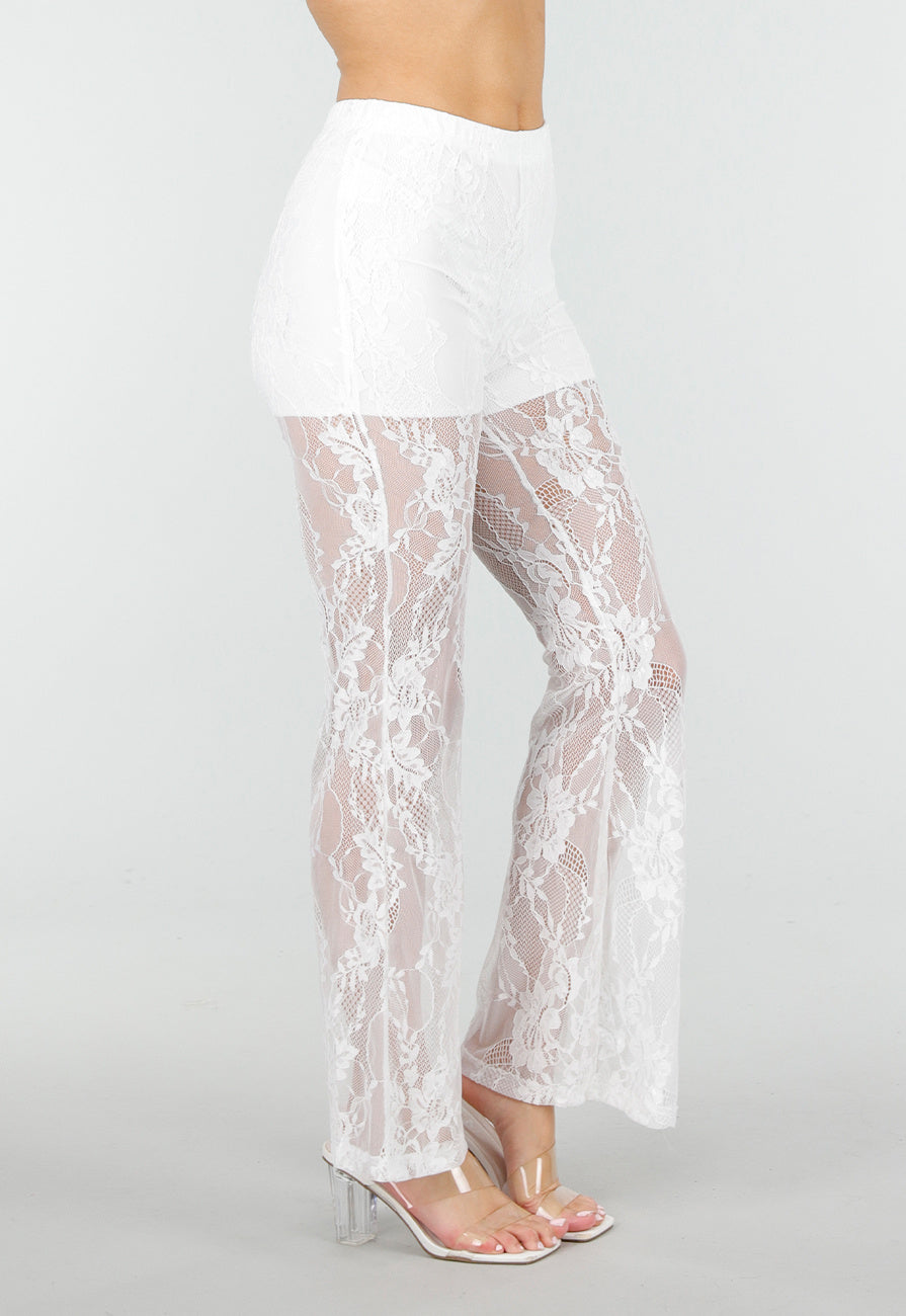 Petite Witte Kant Flared Broek met Stretch en Binnenbroekje